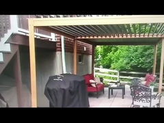 年中 裏庭 の 逃亡: 家庭 の 絆 を 築く ため に 設計 さ れ た スマート アルミニウム ローバー 型 ペルゴラ
